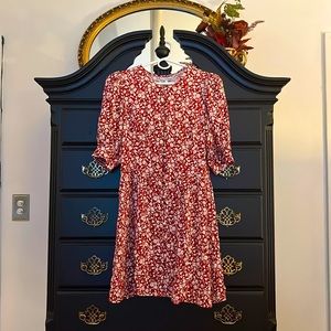 Beautiful Reformation dress